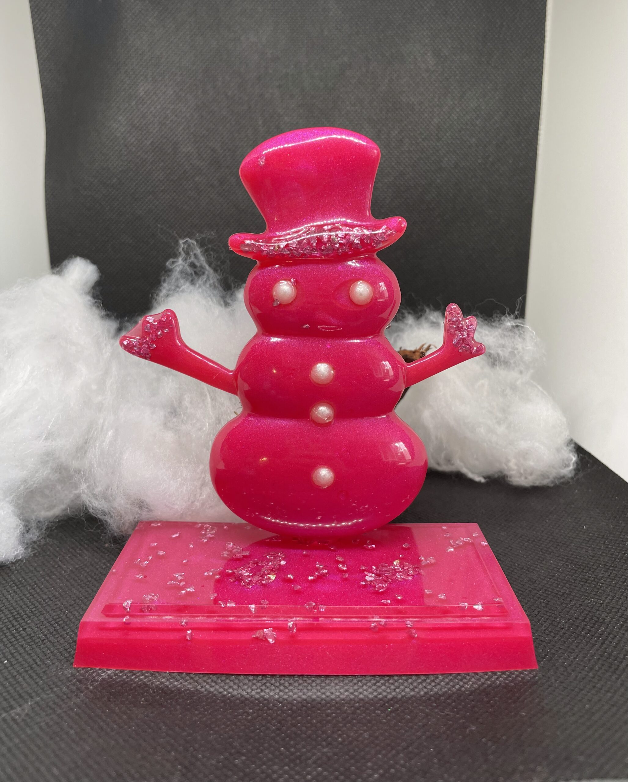 Bonhomme de neige sur pied fuchsia & perles