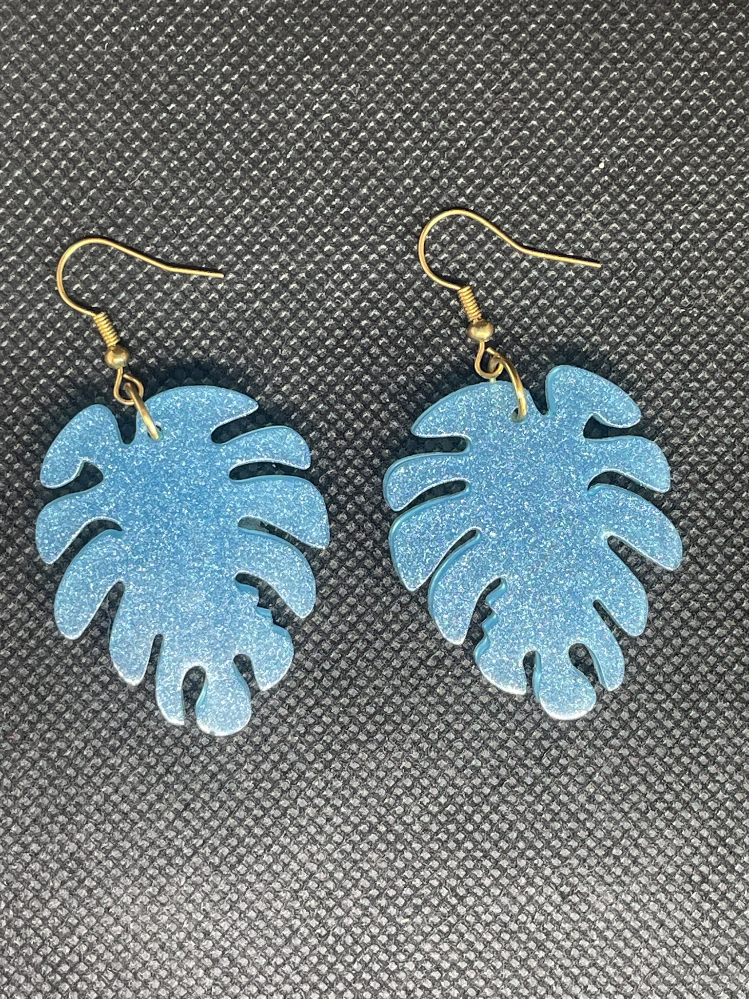 Boucles d'oreilles pendantes feuilles turquoises