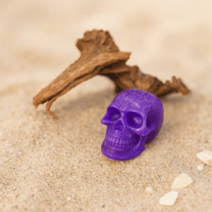 petite tête de mort violette pailletée