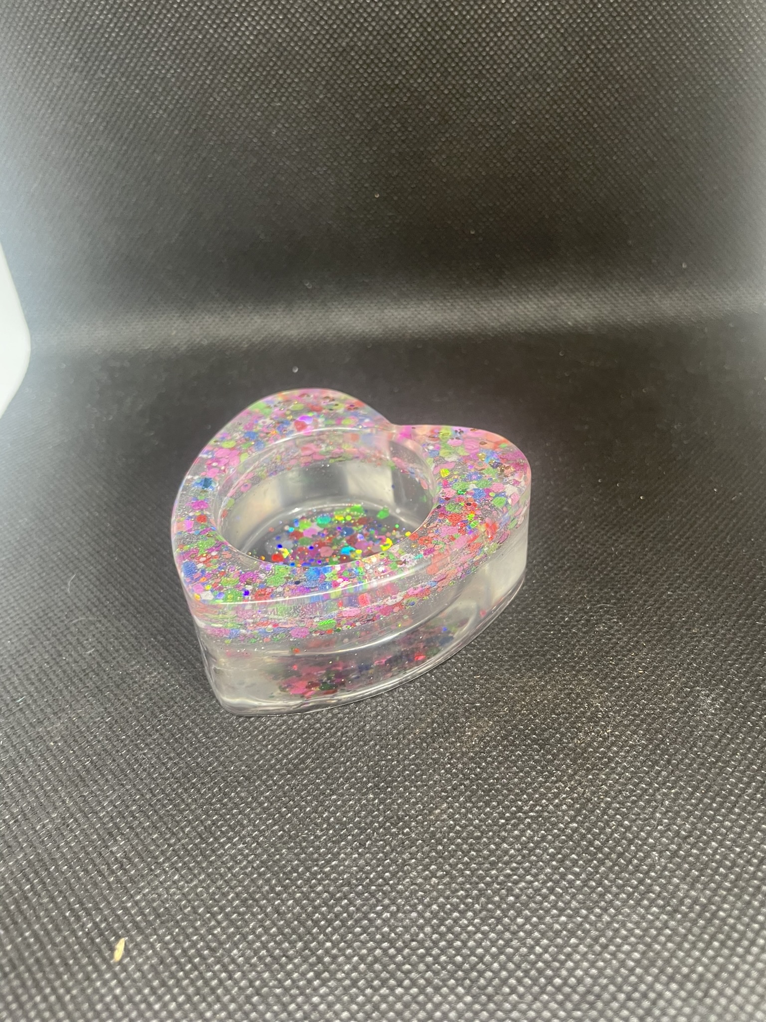 Coeur bougeoir translucide paillettes multicolores