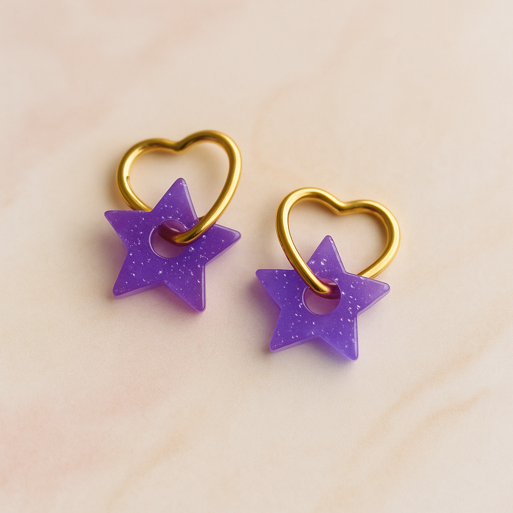 Boucles d'oreilles étoiles entrelacées violettes pailletées