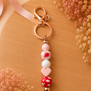 porte clés petit coeur  en perles silicone